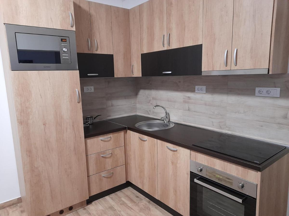 Apartment Artistika Белград Экстерьер фото